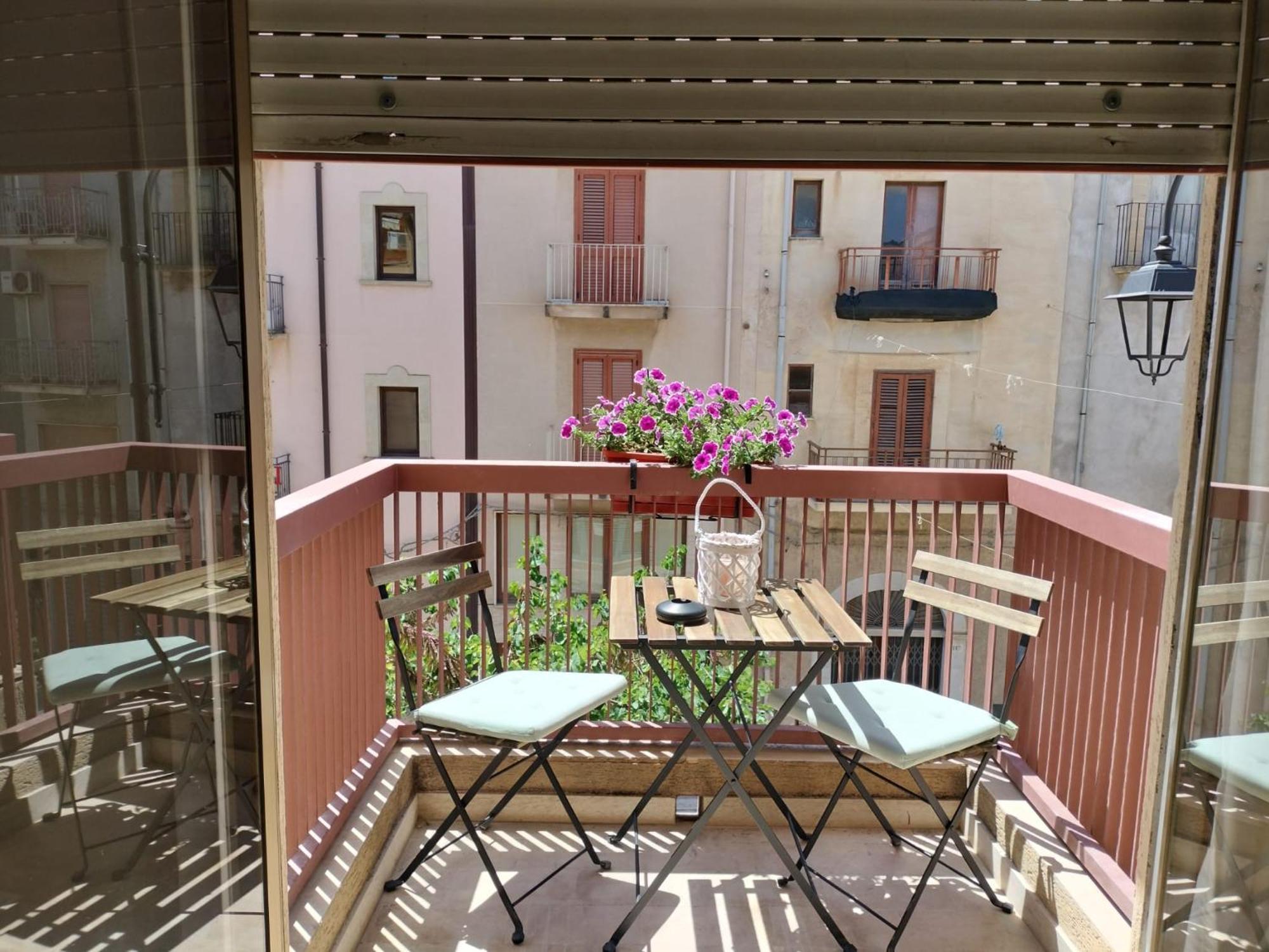 D&P Suites 1 Salemi Exteriér fotografie